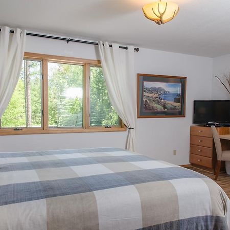 Meadow Lake View Bed And Breakfastコロンビア・フォールズ エクステリア 写真