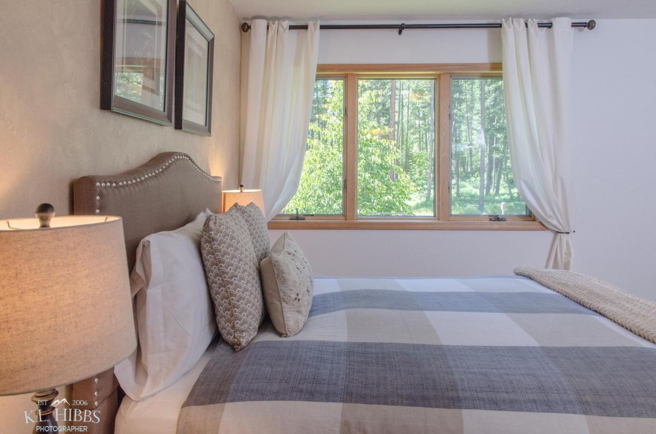 Meadow Lake View Bed And Breakfastコロンビア・フォールズ エクステリア 写真